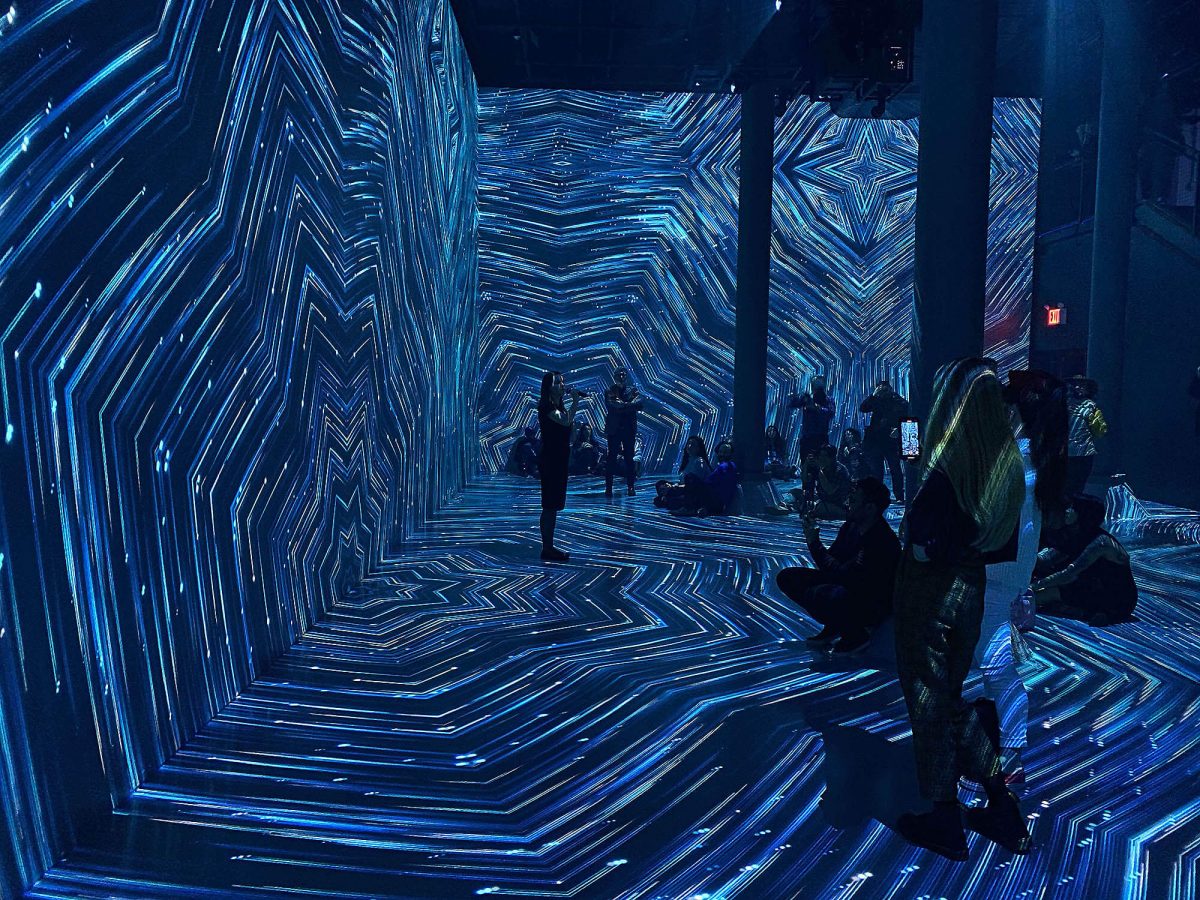 Culture Submerge Immersive Installation Artechouse Pantone Intro