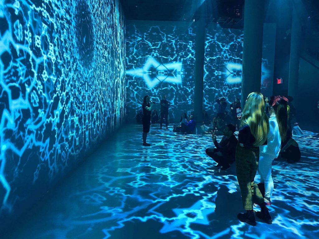 Culture Submerge Immersive Installation Artechouse Pantone Presentation