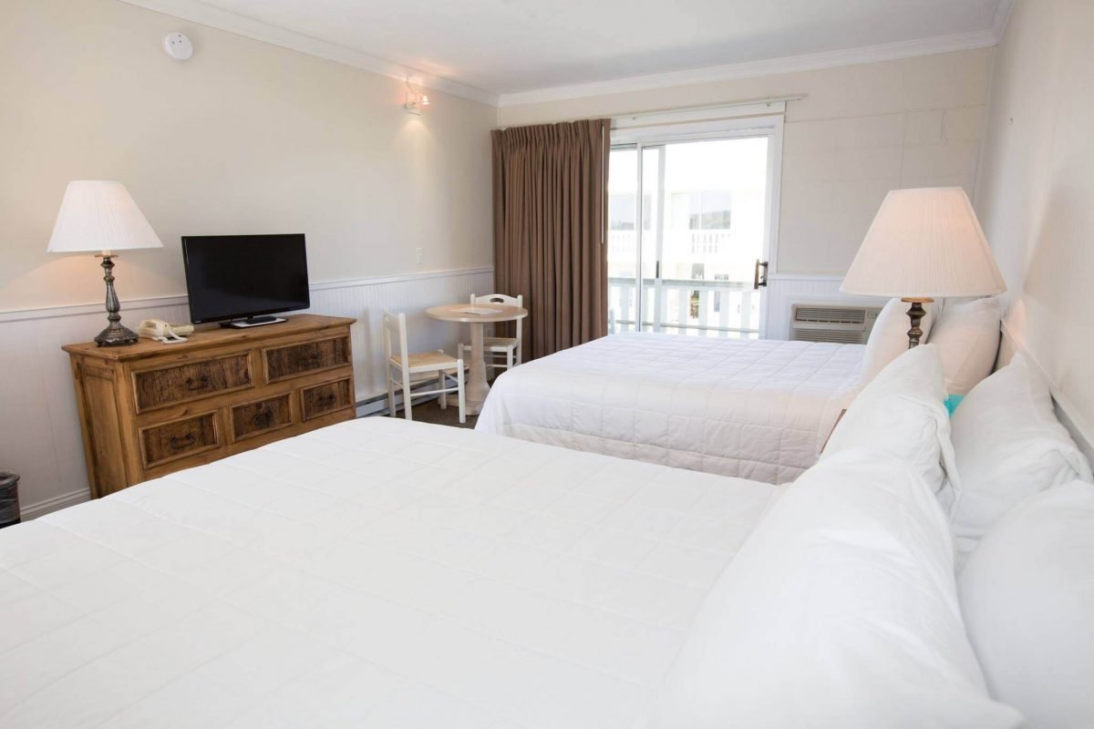 Day Trips and Travels Atlantic Terrace Montauk Room Double Queen