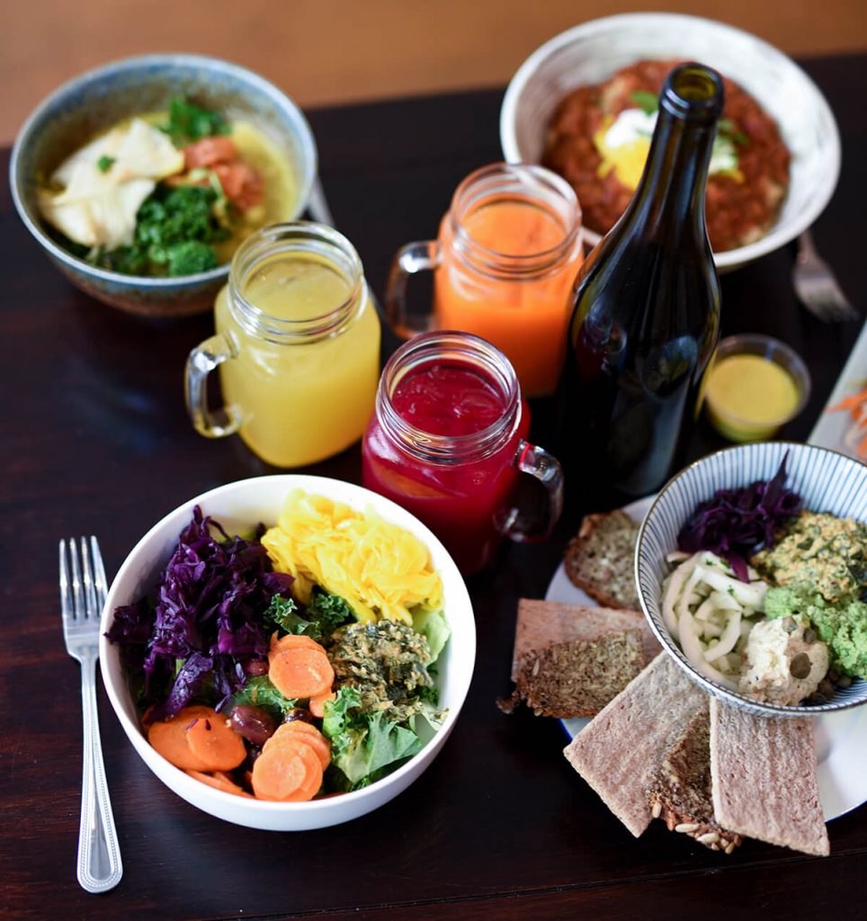 Dining Le Botaniste Restaurant Full Table Close Up