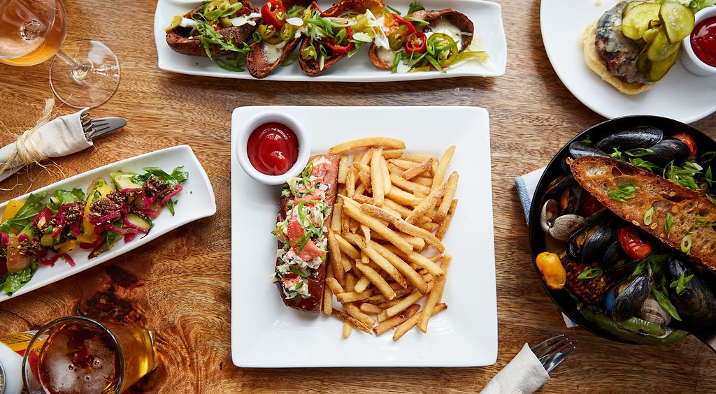 Dining Thompson Brooke Brooklyn Full Table