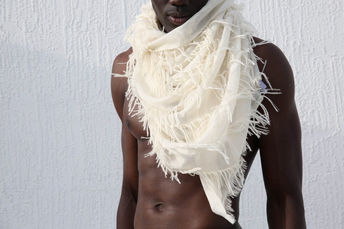 Events Up Coming Arrival Gates Unexpected Cashmere Flying Solo White