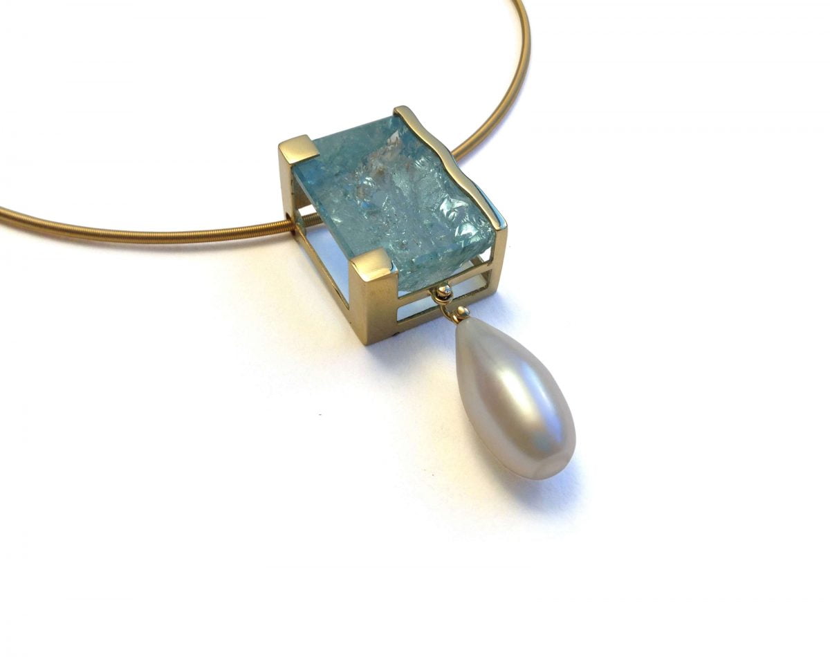 Our Experts Recaps Julls 2016 Jewelry Miriam Mamber Glacial with Pearl Necklace