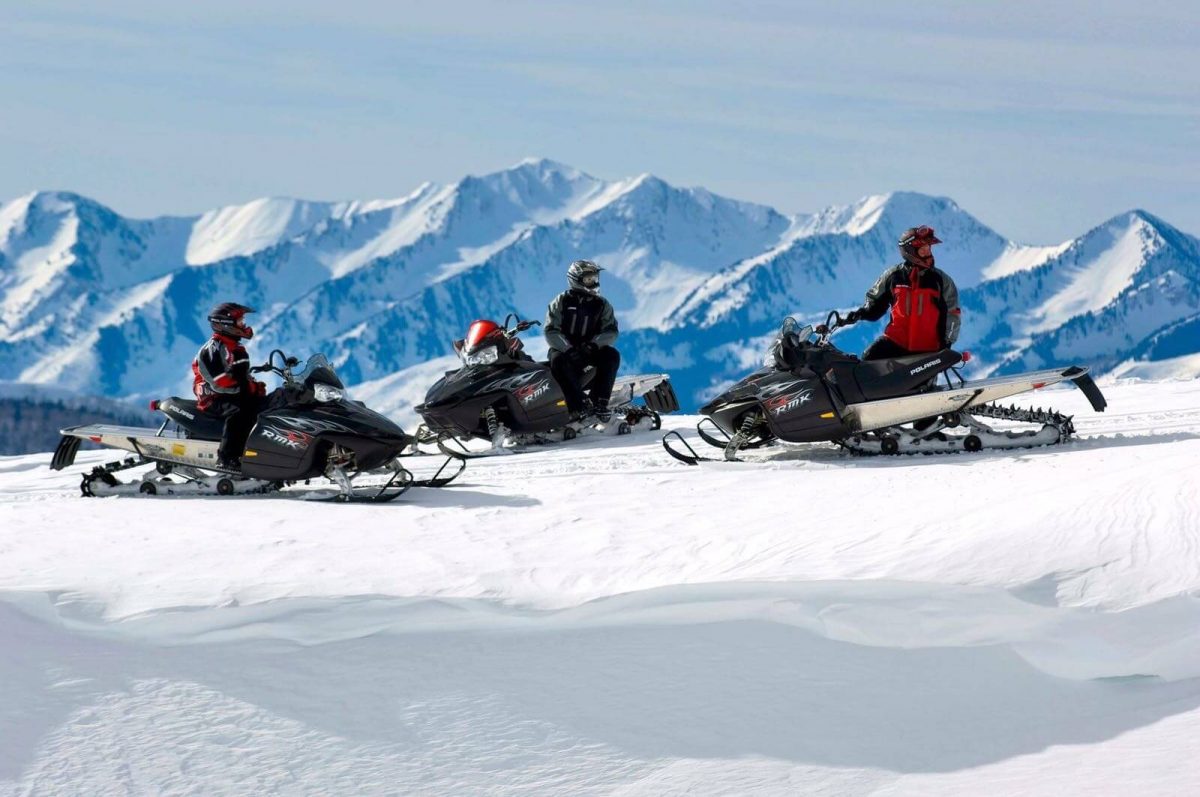 Our Experts Recaps Vail Snow Mobiling 3 People