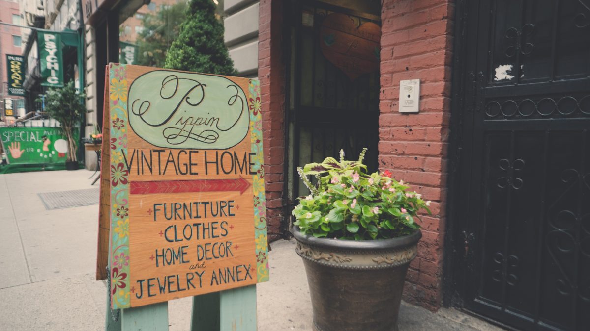 Shop Ladies and Gents Vintage Stores Pippin Vintage Home