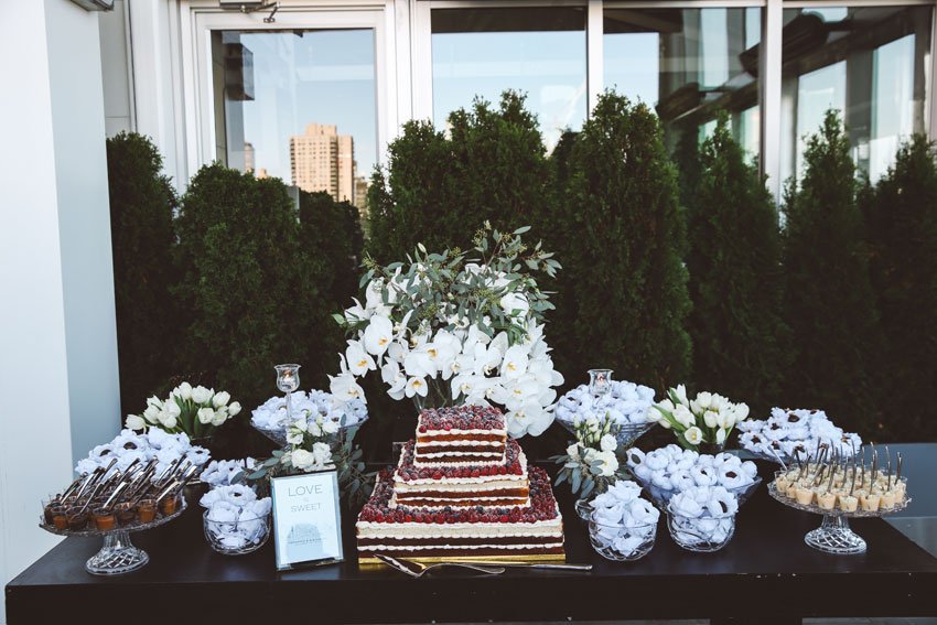 Shop NYC Wedding Fernanda Camoes Press Lounge Cake Sweets