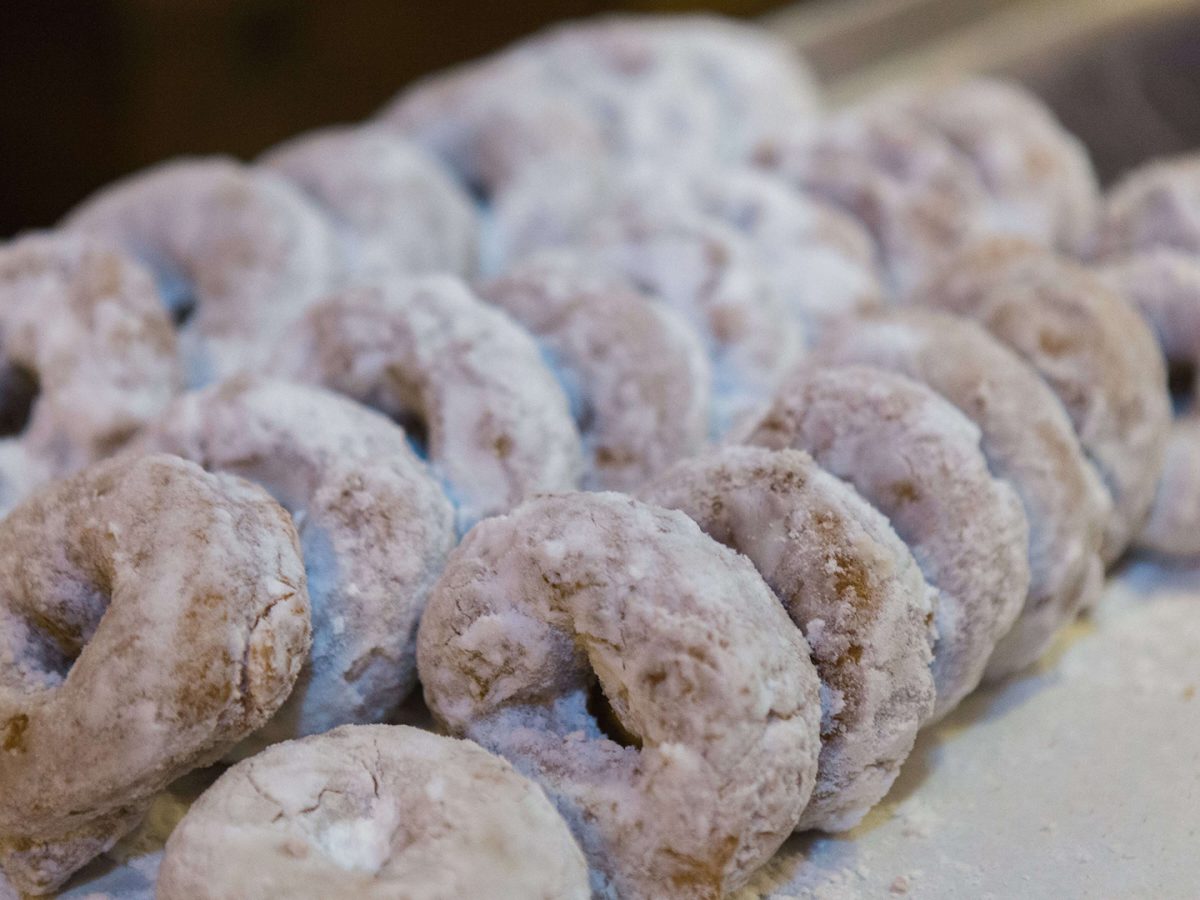 Shop NYC Wedding Kamila Almeida Gurneys Montauk Donuts