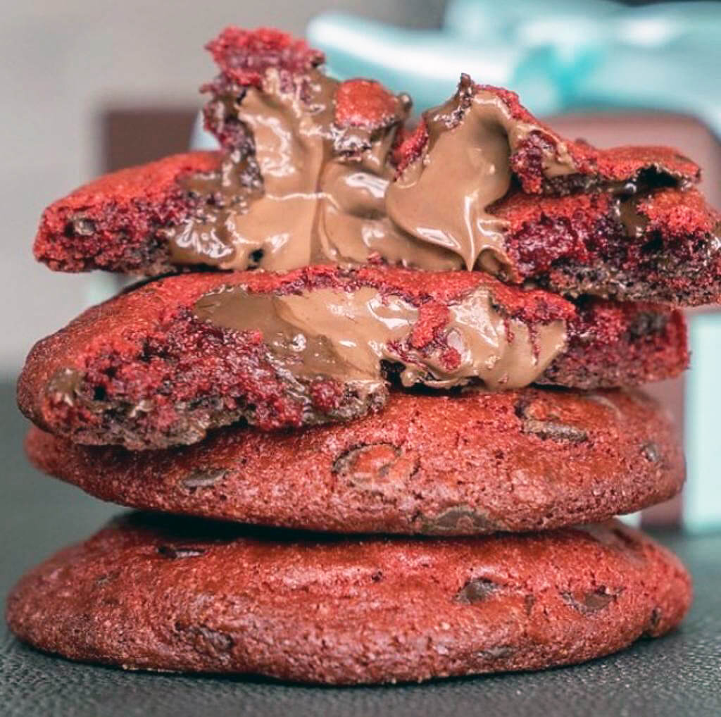 Shop Specialties Sweet Corner Bakeshop 2 Pound Chocolate Nutella Heart Red Velvet