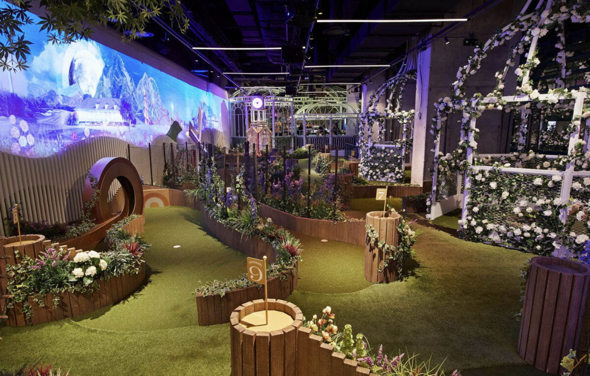 Swingers Gold NYC Activities Winter Behind the Scenes NYC