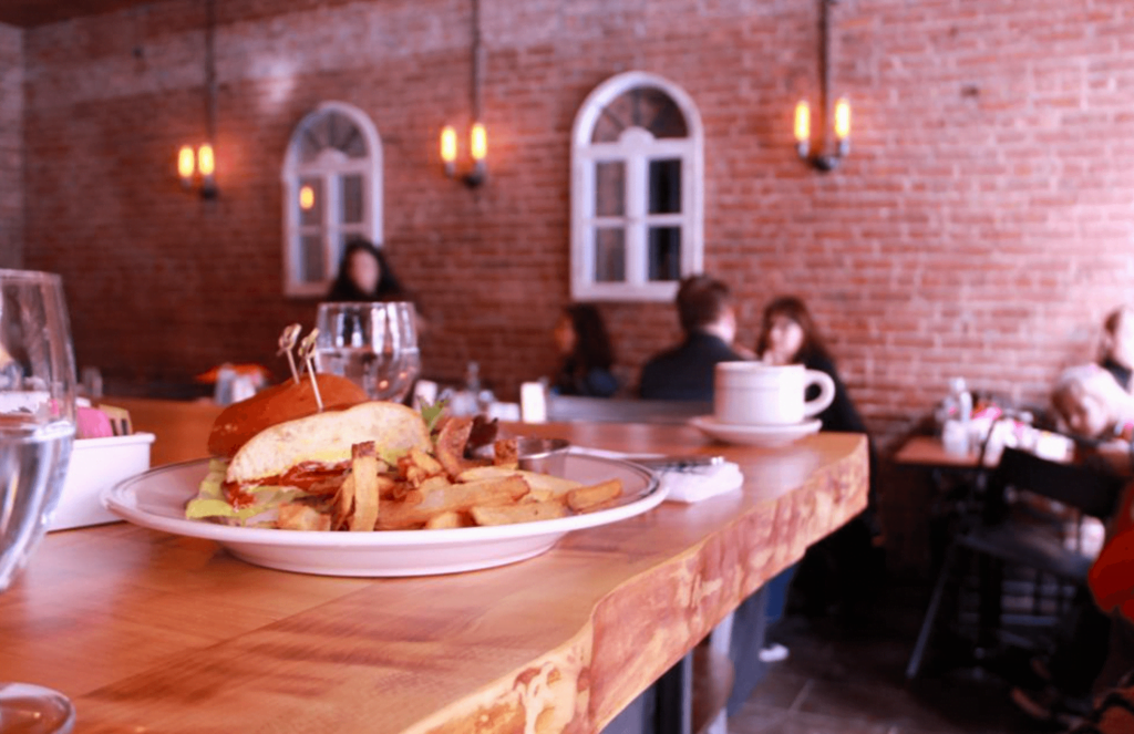 Dining Dziupla Restaurant Counter Table