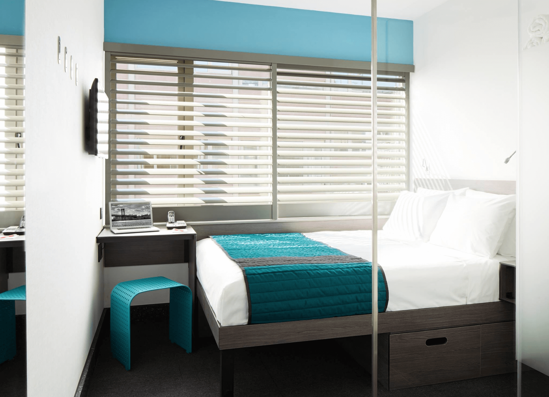 Hotels The Pod Hotel Williamsburg Brooklyn